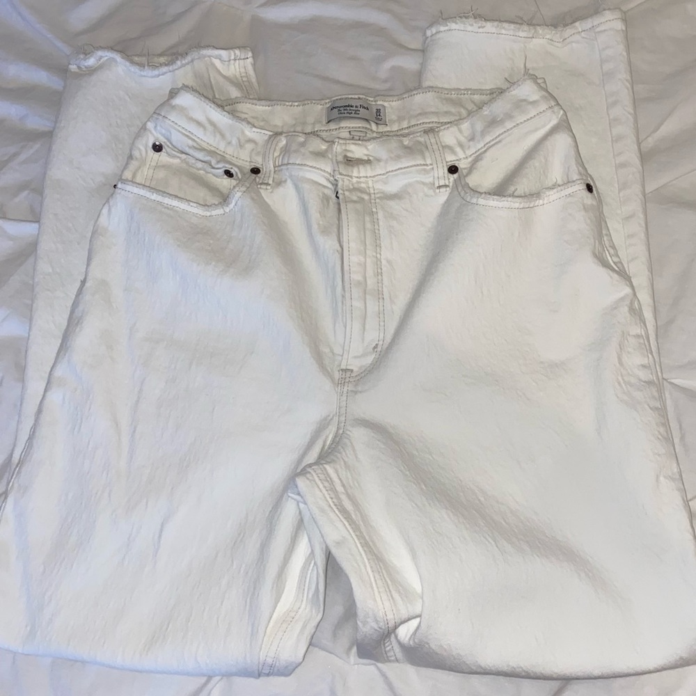 Abercrombie Curve Love High Rise 90s Relaxed Jean